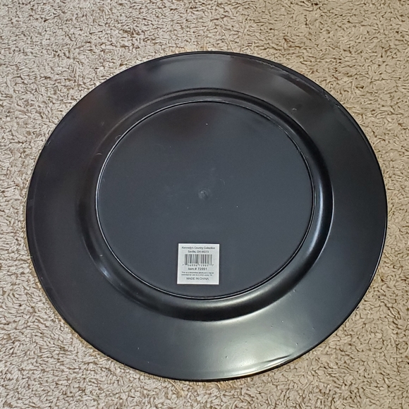 Farm Style Burlap Covered Plate - Picture 2 of 5